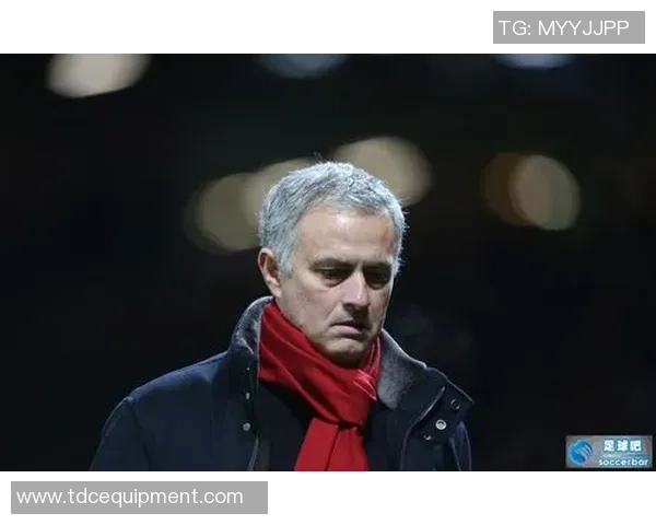 足球明星们的神奇技巧与惊艳瞬间展现足球艺术的魅力与激情