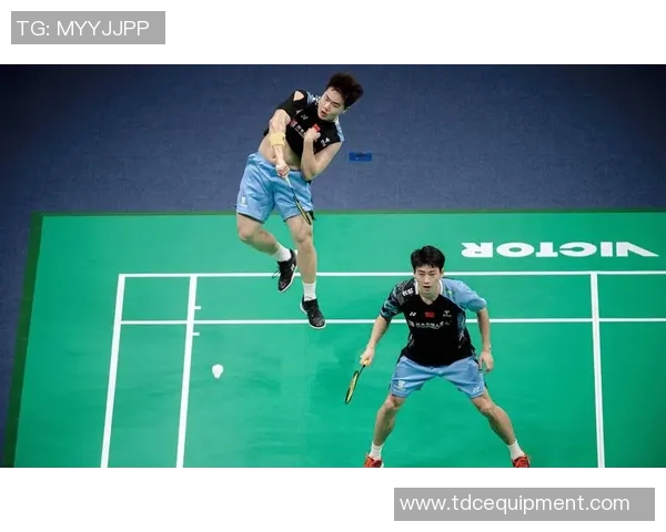 重庆羽毛球队总决赛精彩表现分析与实力评估